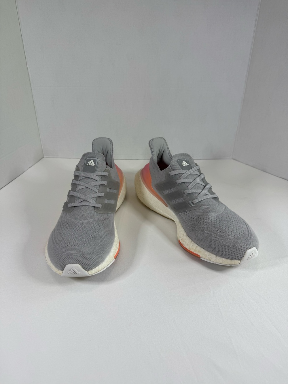 Adidas Ultraboost 21 Grey Screaming Orange Running Shoes FY0397 Women's Size 9